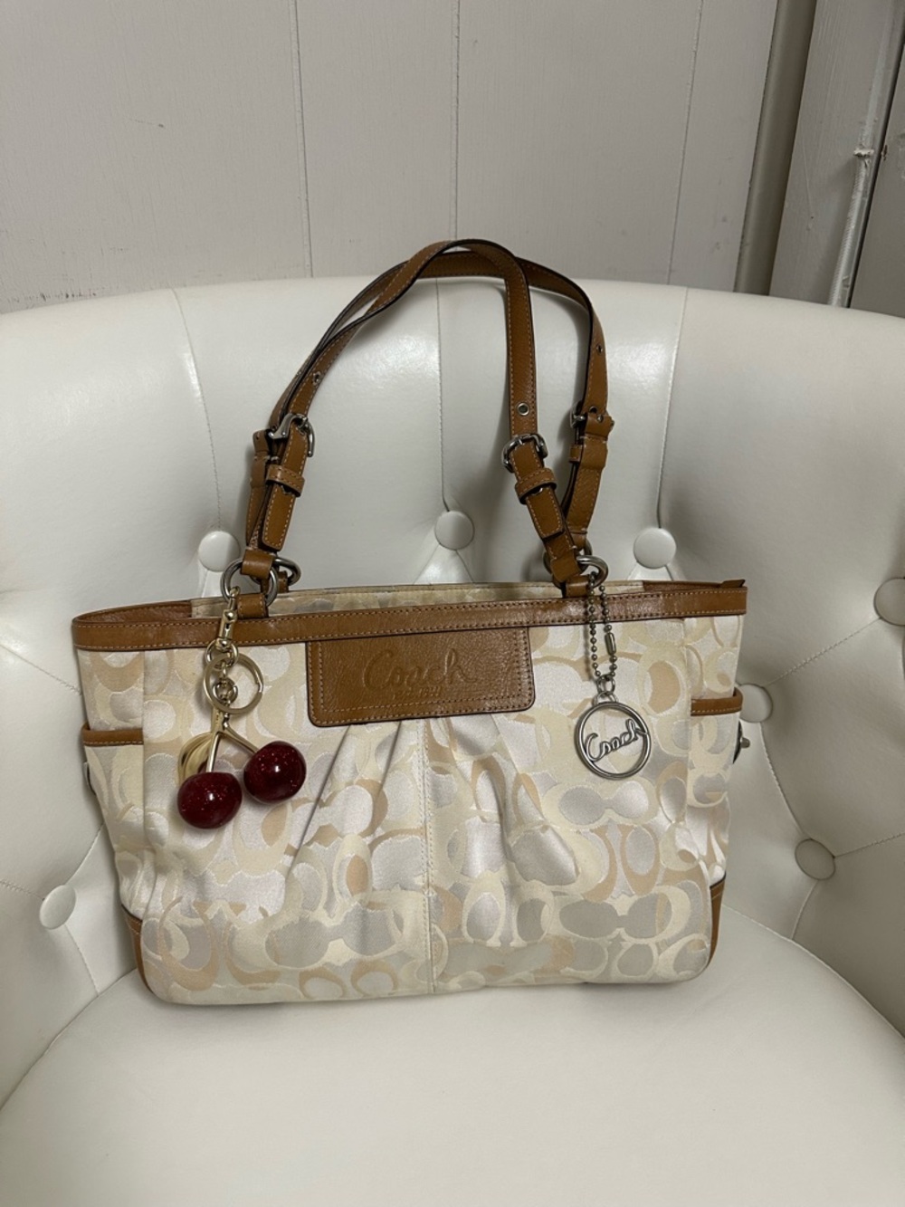 Coach Signature Canvas Tote in Cream with Saddle Trim